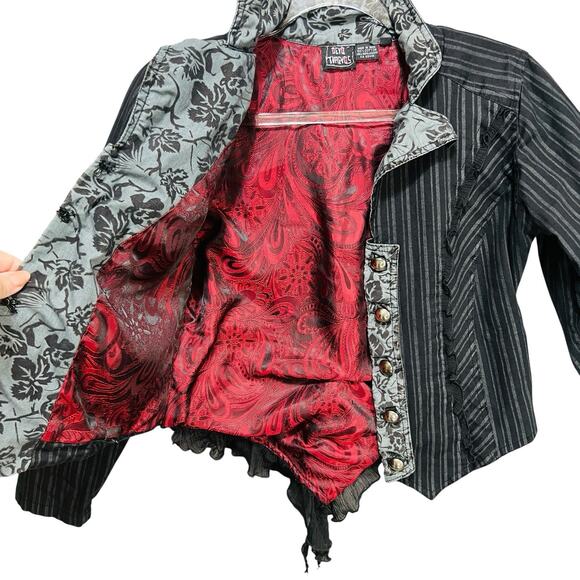 DEAD THREADS Womens Gothic Pinstripe Jacket Sz L Steampunk Vampcore Costume Y2K - Picture 11 of 11